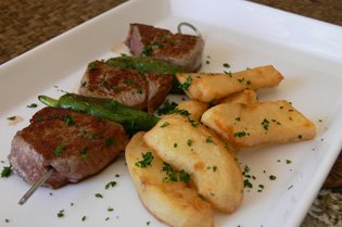 brocheta de solomillo Brocheta de solomillo de ternera