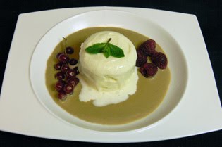 crema de nueces con helado Crema de nueces con helado de vainilla