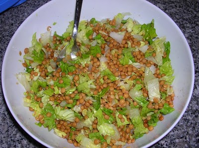 ensalada de lentejas lechuga Ensalada de lentejas con lechuga