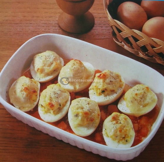 huevos rellenos marisco Huevos rellenos de marisco