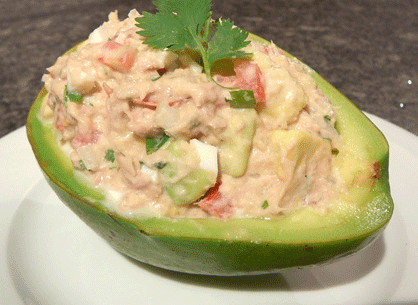 aguacate relleno atun Pasta con nueces y aguacate