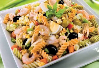 ensalada pasta verdel Ensalada de pasta con verdel marinado