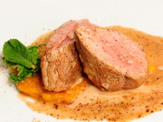 Solomillo de cerdo ibérico al hojaldre