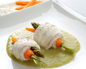 filetes gallo con crema de espinacas Filetes de gallo con crema de espinacas