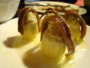 alcachofas con anchoas Alcachofas con anchoas