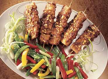 brochetas pollo picante Brocheta de pollo picante con fresas