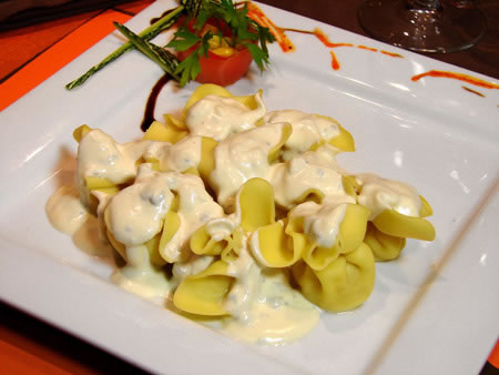 raviolis en salsa mostaza Raviolis con salsa de mostaza