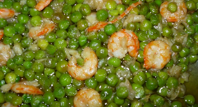 guisantes con gambas y una pastilla de avecrem Guisantes con gambas y una pastilla de Avecrem